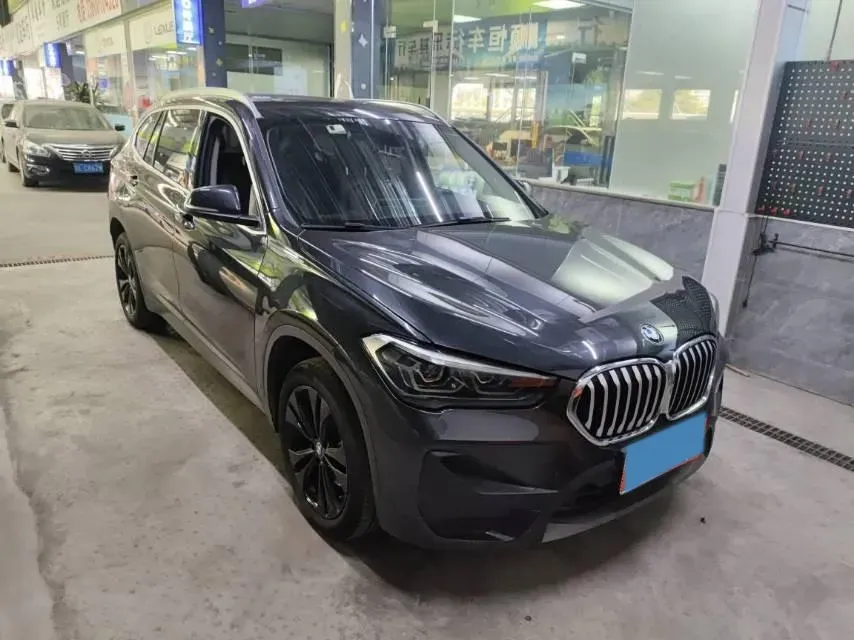 2021 BMW X1 1.5T 140HP L3 7DCT,autocango,china used car exporter,china ev exporter,chinese used car exporter,chinese used ev exporter