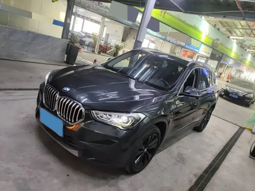 2021 BMW X1 1.5T 140HP L3 7DCT,autocango,china used car exporter,china ev exporter,chinese used car exporter,chinese used ev exporter