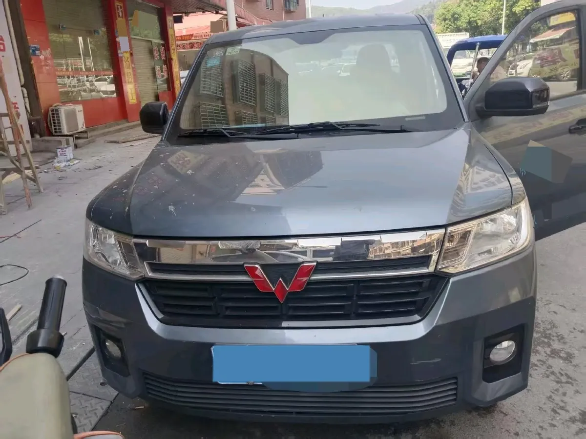 2021 WuLing ZhentTu 1.5L 99HP L4 5MT,autocango,china used car exporter,china ev exporter,chinese used car exporter,chinese used ev exporter