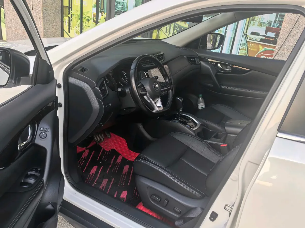 2020 Nissan X-Trail 2.0L 154HP L4 CVT,autocango,china used car exporter,china ev exporter,chinese used car exporter,chinese used ev exporter