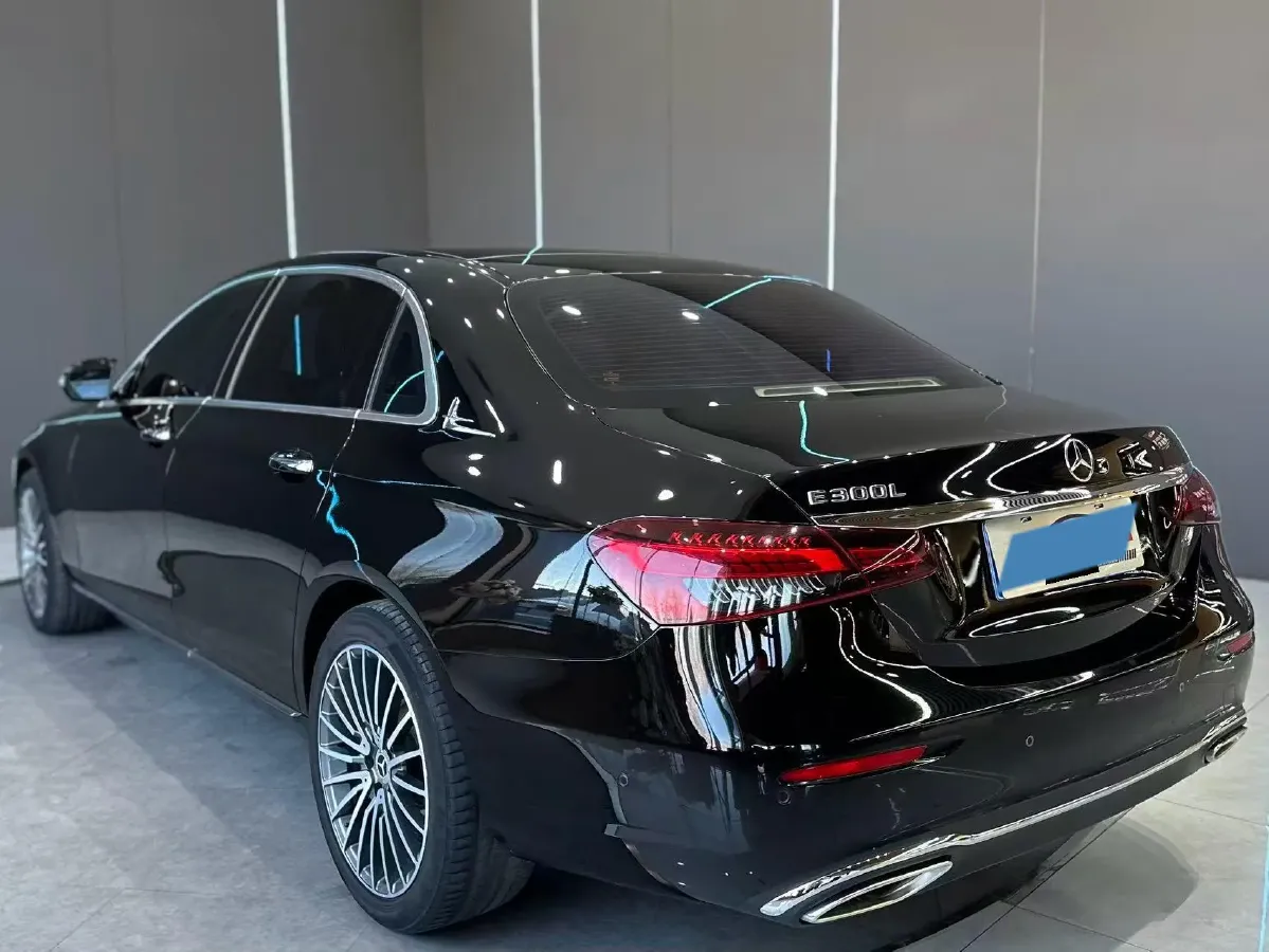 2023 Mercedes-Benz E Class 2.0T 197HP L4 9AT,autocango,china used car exporter,china ev exporter,chinese used car exporter,chinese used ev exporter