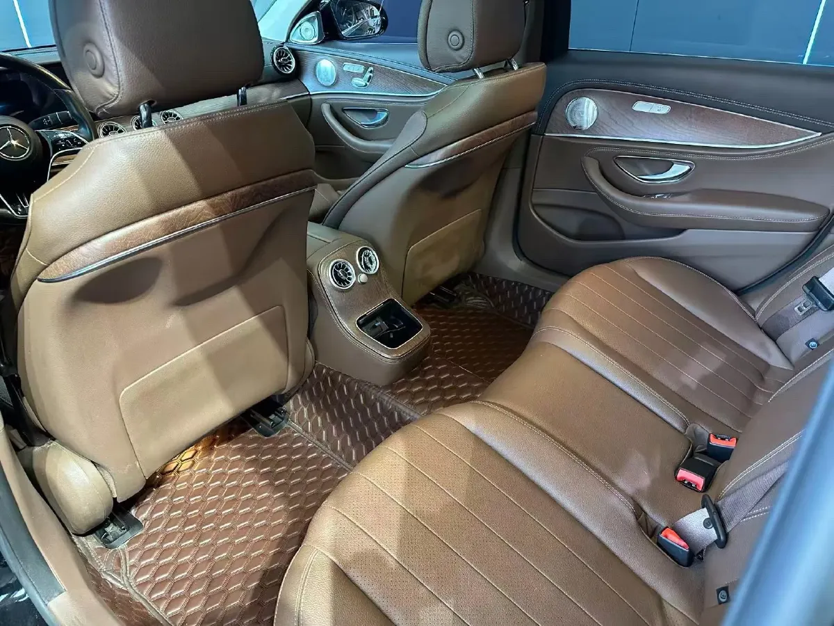 2023 Mercedes-Benz E Class 2.0T 197HP L4 9AT,autocango,china used car exporter,china ev exporter,chinese used car exporter,chinese used ev exporter