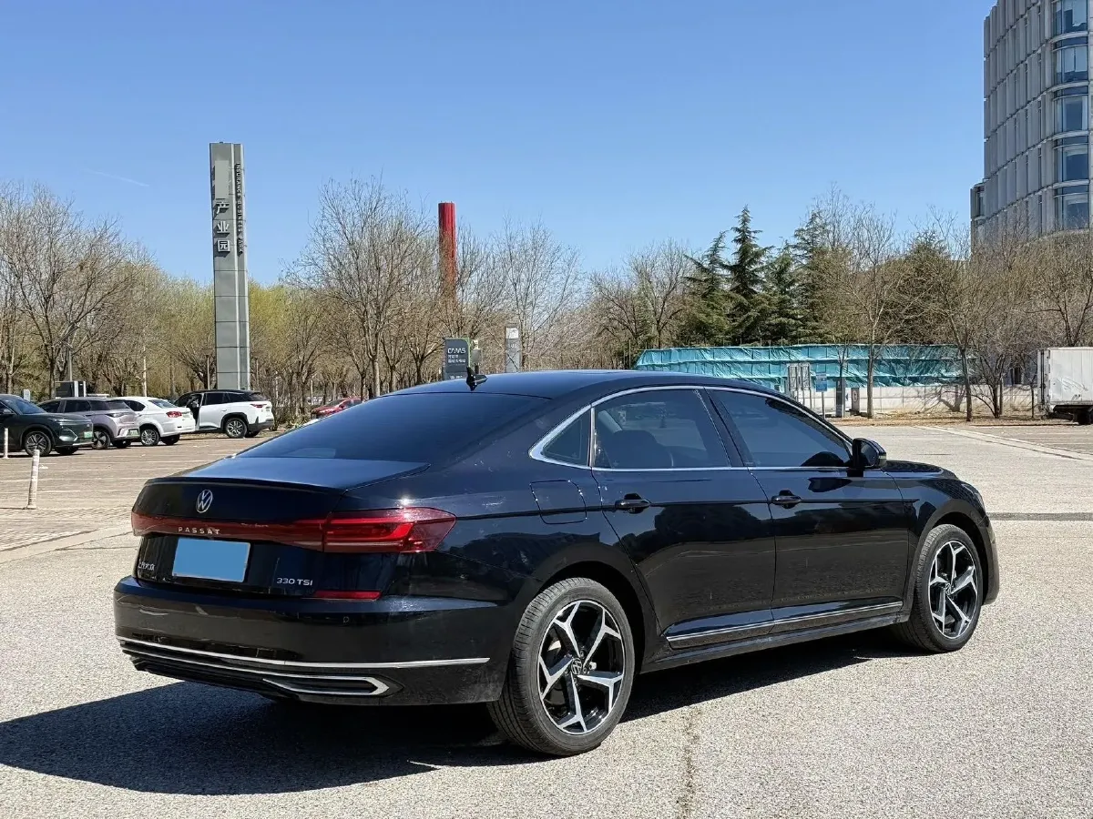 2024 Volkswagen Passat 2.0T 186HP L4 7DCT,autocango,china used car exporter,china ev exporter,chinese used car exporter,chinese used ev exporter