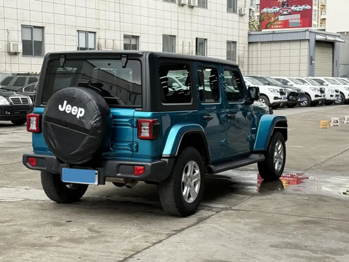 2019 Jeep Wrangler 2.0T 266HP L4 8AT,autocango,china used car exporter,china ev exporter,chinese used car exporter,chinese used ev exporter