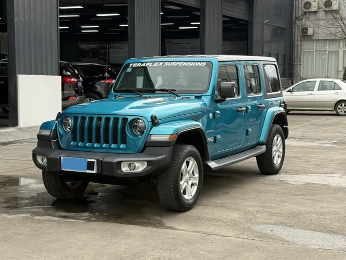 2019 Jeep Wrangler 2.0T 266HP L4 8AT,autocango,china used car exporter,china ev exporter,chinese used car exporter,chinese used ev exporter