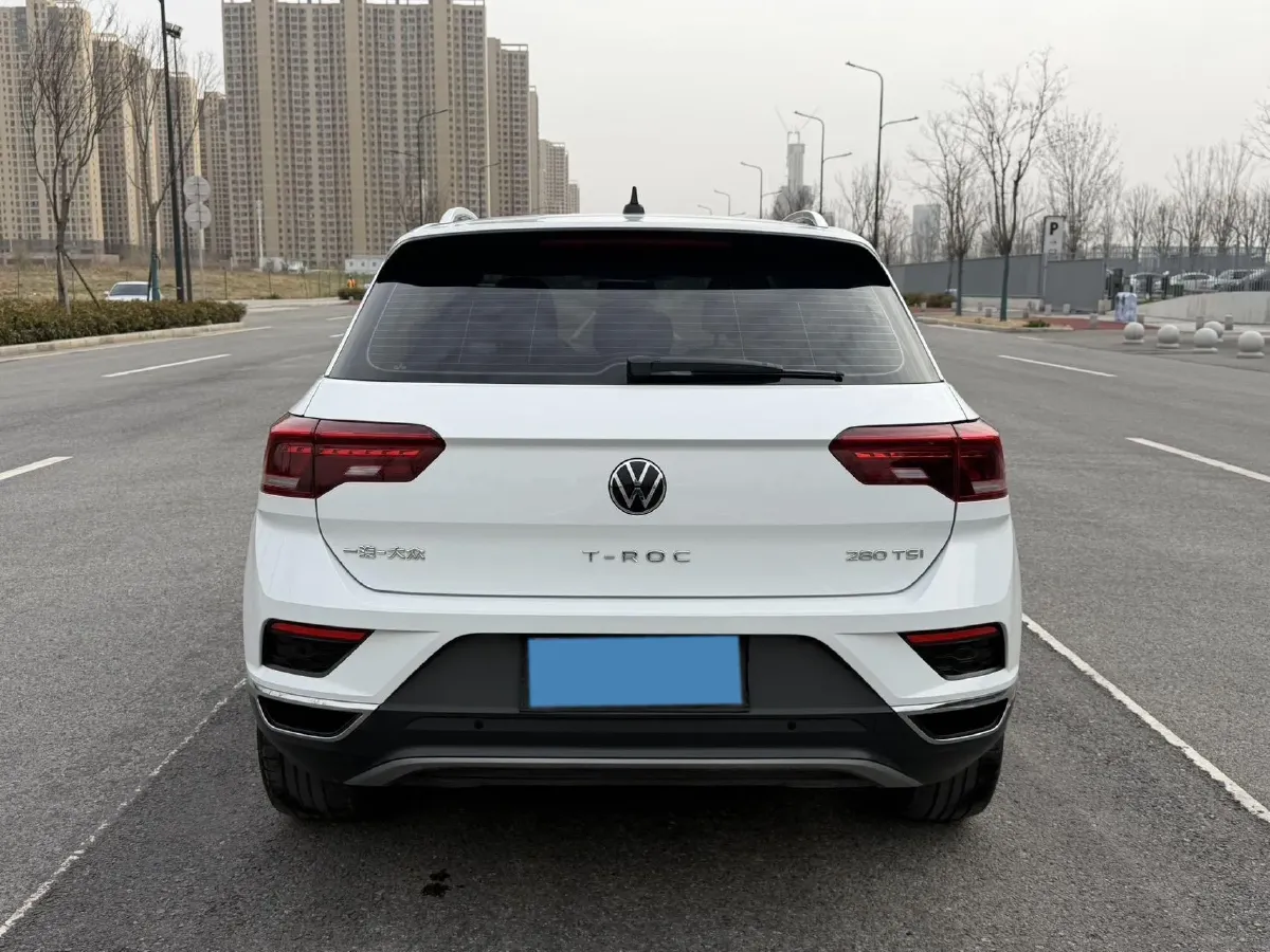 2022 Volkswagen T-Roc 1.4T 150HP L4 7DCT,autocango,china used car exporter,china ev exporter,chinese used car exporter,chinese used ev exporter