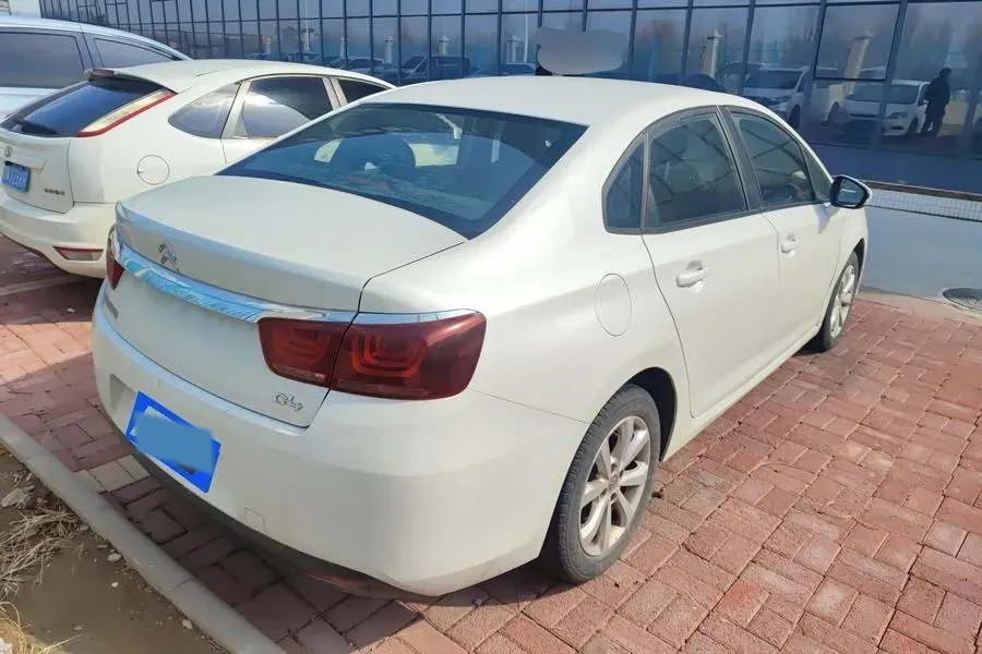 2018 Citroen C4 C-Quatre 1.6L 117HP L4 6AT,autocango,china used car exporter,china ev exporter,chinese used car exporter,chinese used ev exporter