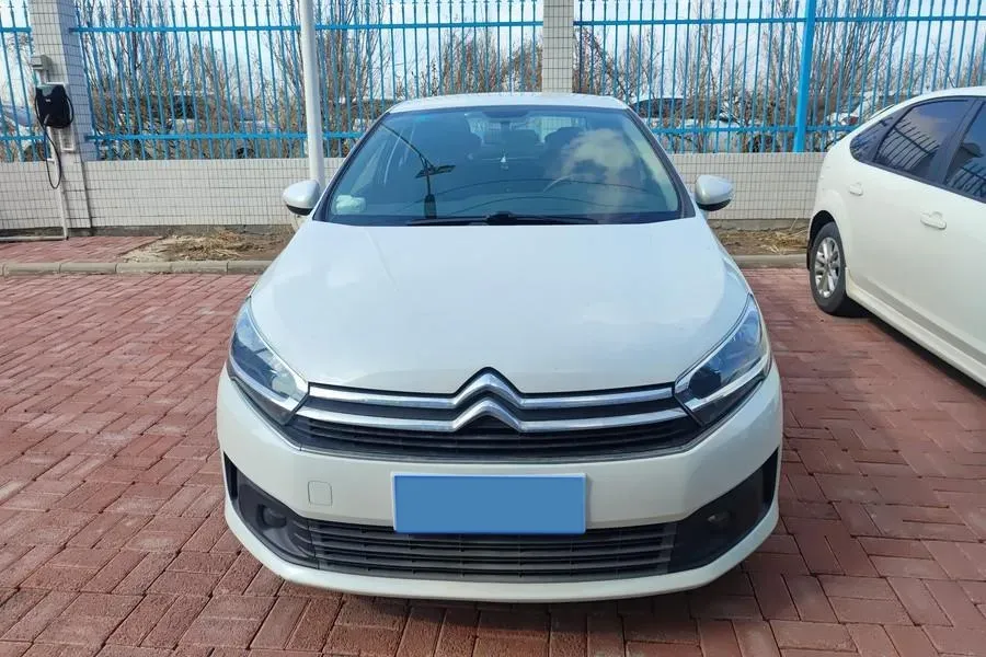 2018 Citroen C4 C-Quatre 1.6L 117HP L4 6AT,autocango,china used car exporter,china ev exporter,chinese used car exporter,chinese used ev exporter