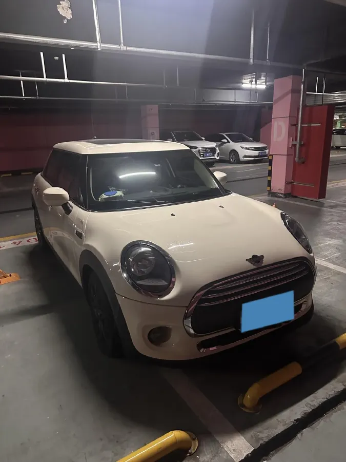 2019 MINI MINI 1.5T 102HP L3 7DCT,autocango,china used car exporter,china ev exporter,chinese used car exporter,chinese used ev exporter