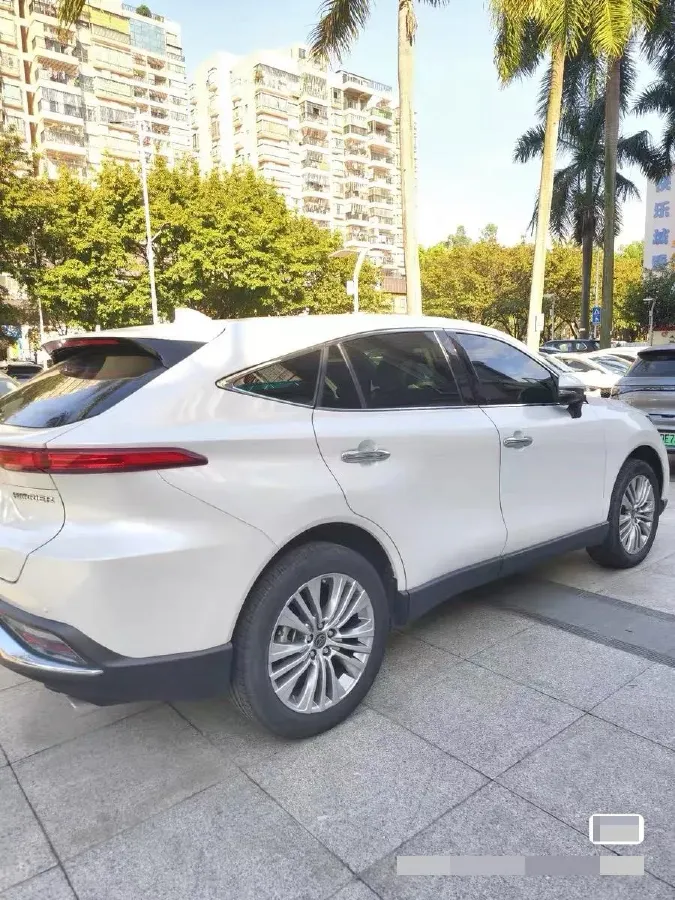 2022 Toyota Harrier 2.0L 171HP L4 CVT,autocango,china used car exporter,china ev exporter,chinese used car exporter,chinese used ev exporter
