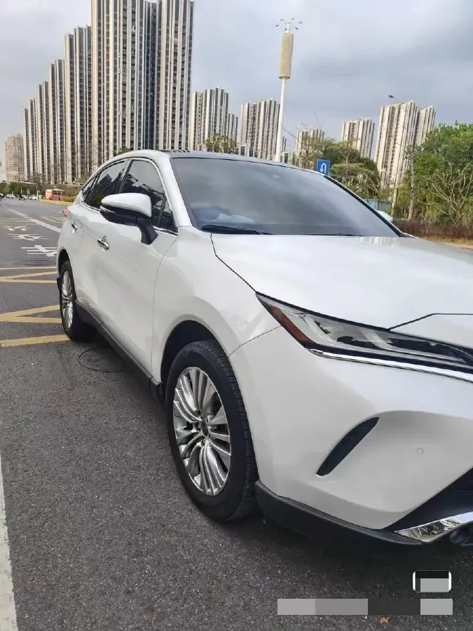 2022 Toyota Harrier 2.0L 171HP L4 CVT,autocango,china used car exporter,china ev exporter,chinese used car exporter,chinese used ev exporter