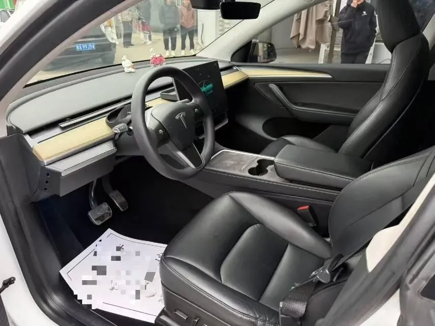 2022 Tesla Model Y BEV 60KWH,autocango,china used car exporter,china ev exporter,chinese used car exporter,chinese used ev exporter