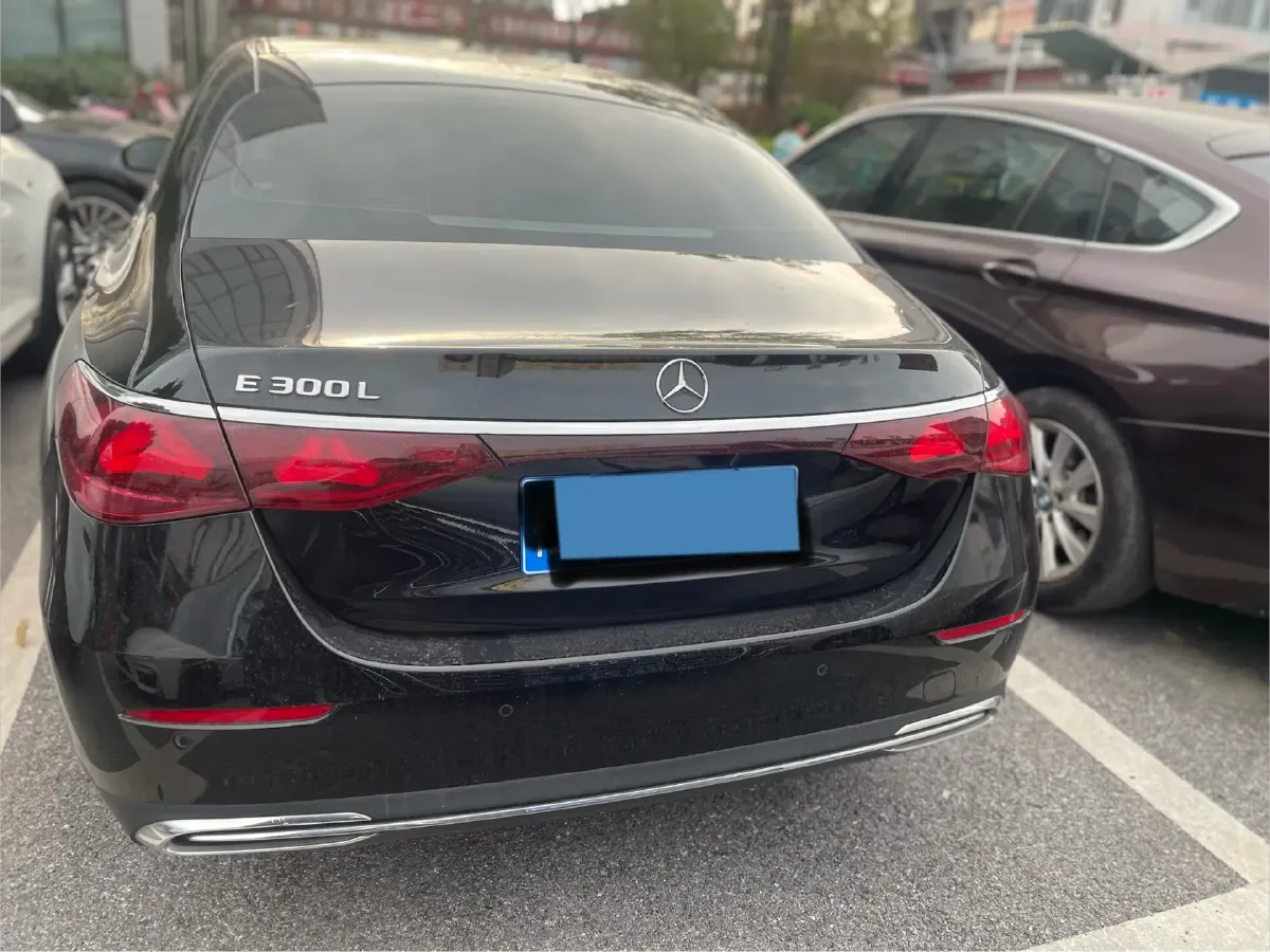 2024 Mercedes-Benz E Class 2.0T 258HP L4 9AT,autocango,china used car exporter,china ev exporter,chinese used car exporter,chinese used ev exporter