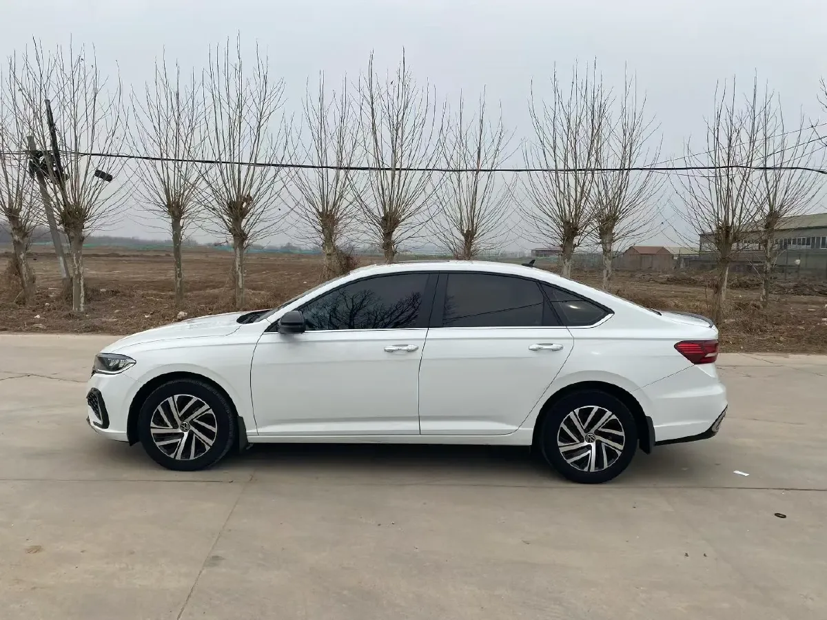 2023 Volkswagen Lavida 1.4T 150HP L4 7DCT,autocango,china used car exporter,china ev exporter,chinese used car exporter,chinese used ev exporter