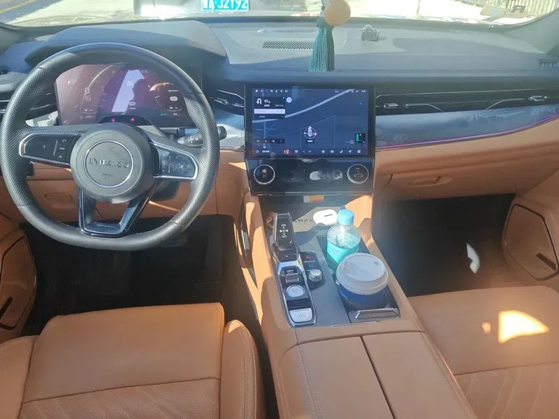 2023 LYNK&CO 09 EM-P 2.0T 254HP L4 8AT PHEV 18.83KWH,autocango,china used car exporter,china ev exporter,chinese used car exporter,chinese used ev exporter