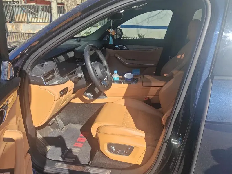 2023 LYNK&CO 09 EM-P 2.0T 254HP L4 8AT PHEV 18.83KWH,autocango,china used car exporter,china ev exporter,chinese used car exporter,chinese used ev exporter