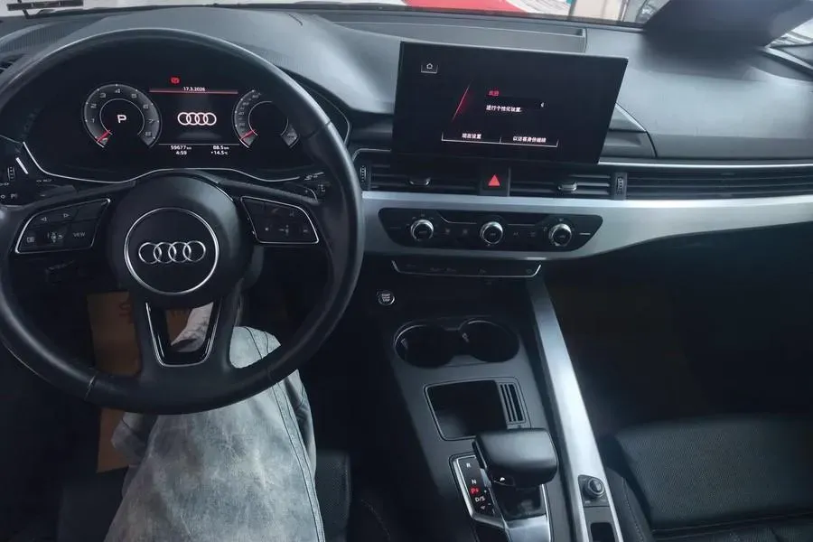 2020 Audi A4L 2.0T 190HP L4 7DCT,autocango,china used car exporter,china ev exporter,chinese used car exporter,chinese used ev exporter