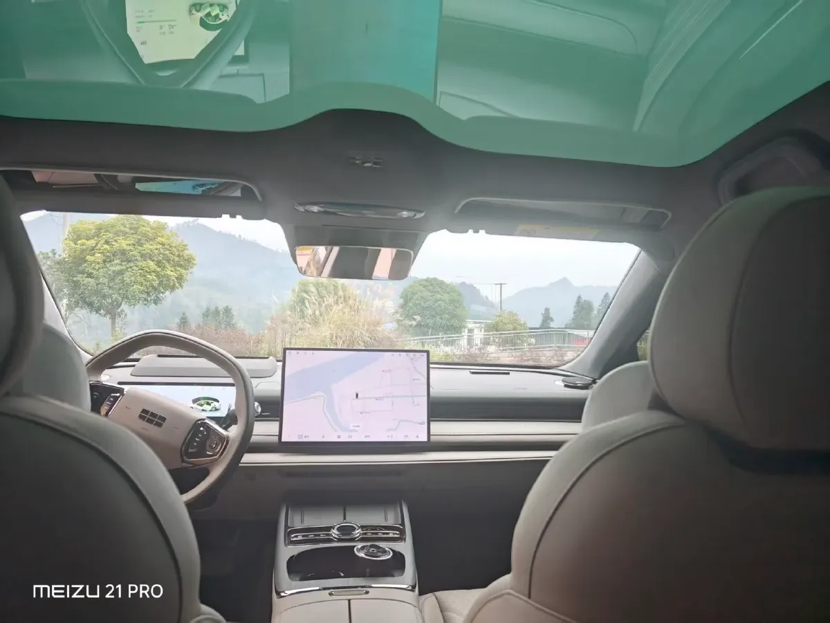 2025 Geely Galaxy Starshine 8 1.5T 163HP L4 3DHT PHEV 27.69KWH,autocango,china used car exporter,china ev exporter,chinese used car exporter,chinese used ev exporter