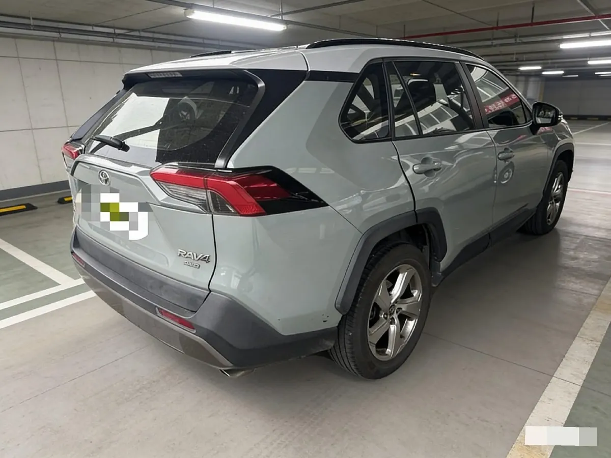 2020 Toyota RAV4 2.0L 171HP L4 CVT,autocango,china used car exporter,china ev exporter,chinese used car exporter,chinese used ev exporter