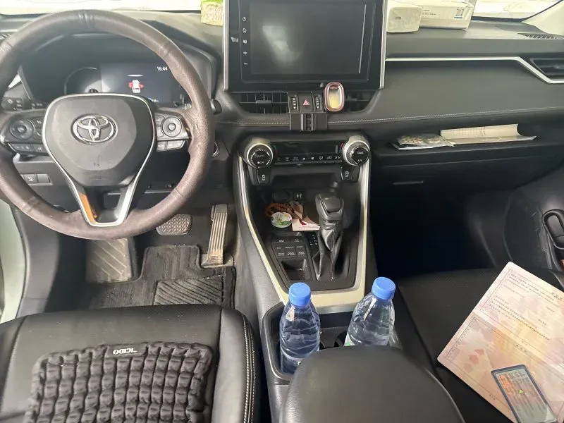 2020 Toyota RAV4 2.0L 171HP L4 CVT,autocango,china used car exporter,china ev exporter,chinese used car exporter,chinese used ev exporter