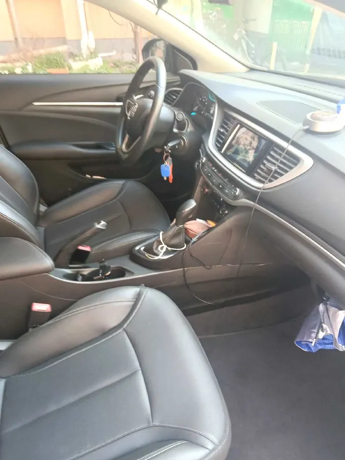 2020 Buick Encore 1.0T 125HP L3 6AT,autocango,china used car exporter,china ev exporter,chinese used car exporter,chinese used ev exporter