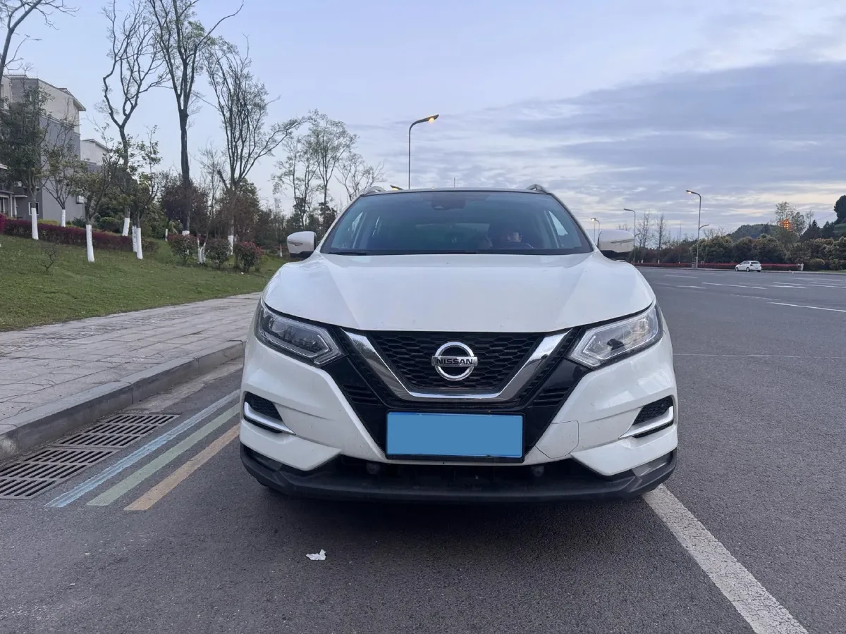 2022 Nissan Qashqai 2.0L 151HP L4 CVT,autocango,china used car exporter,china ev exporter,chinese used car exporter,chinese used ev exporter