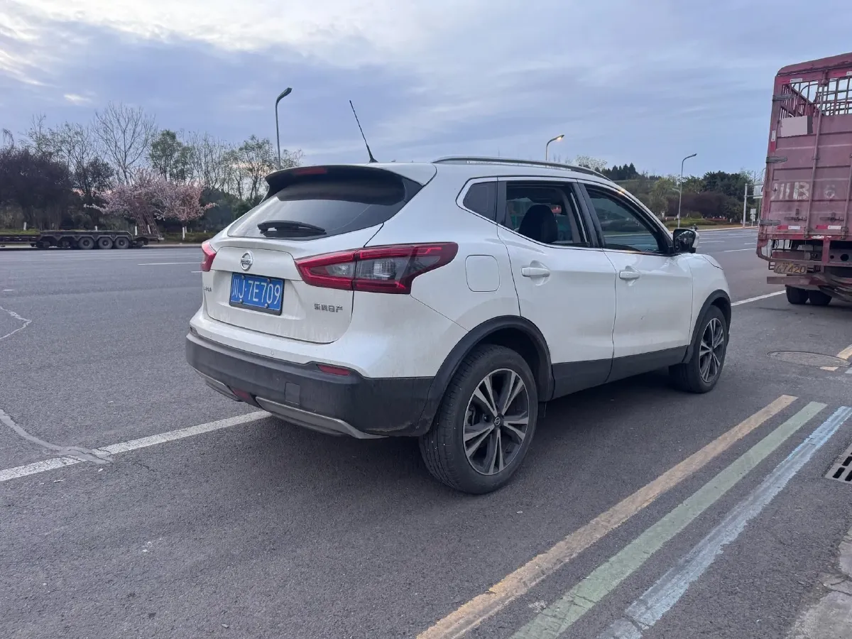 2022 Nissan Qashqai 2.0L 151HP L4 CVT,autocango,china used car exporter,china ev exporter,chinese used car exporter,chinese used ev exporter