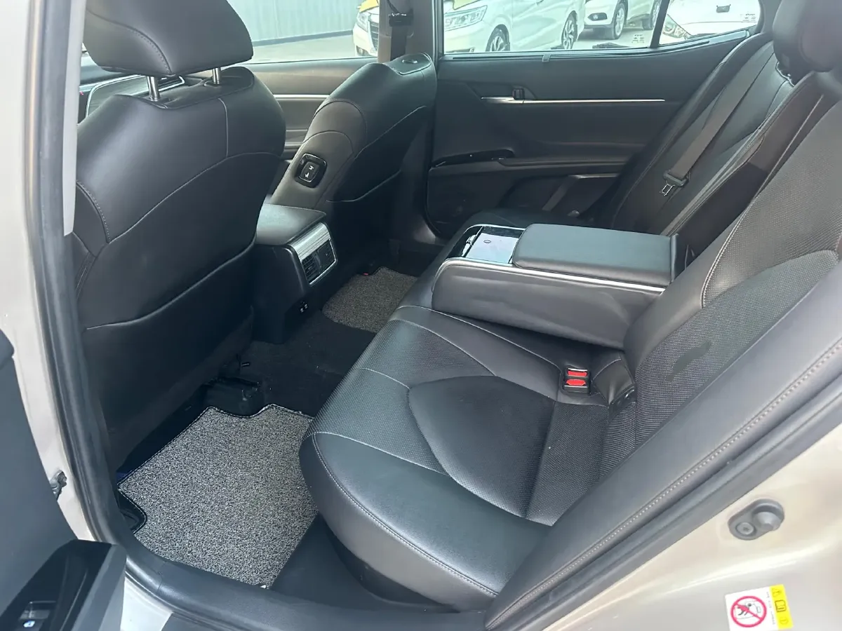 2018 Toyota Camry 2.5L 178HP L4 E-CVT Hybrid,autocango,china used car exporter,china ev exporter,chinese used car exporter,chinese used ev exporter