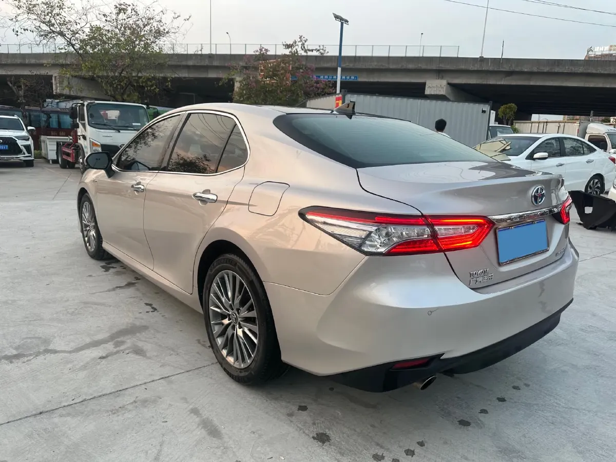 2018 Toyota Camry 2.5L 178HP L4 E-CVT Hybrid,autocango,china used car exporter,china ev exporter,chinese used car exporter,chinese used ev exporter