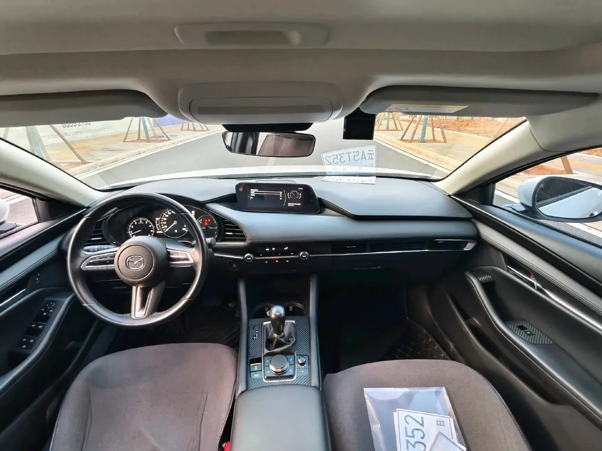 2020 Mazda 3 Axela 2.0L 158HP L4 6AT,autocango,china used car exporter,china ev exporter,chinese used car exporter,chinese used ev exporter