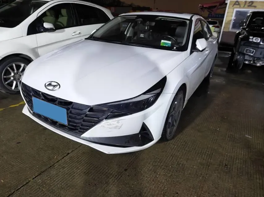 2021 Hyundai Elantra 1.5L 115HP L4 CVT,autocango,china used car exporter,china ev exporter,chinese used car exporter,chinese used ev exporter