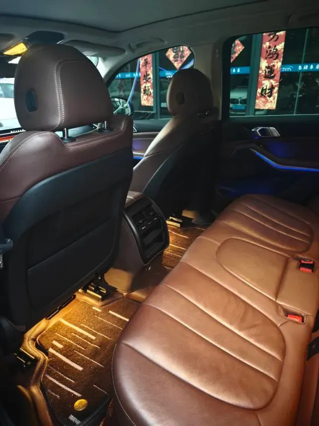 2021 BMW X5 2.0T 265HP L4 8AT,autocango,china used car exporter,china ev exporter,chinese used car exporter,chinese used ev exporter