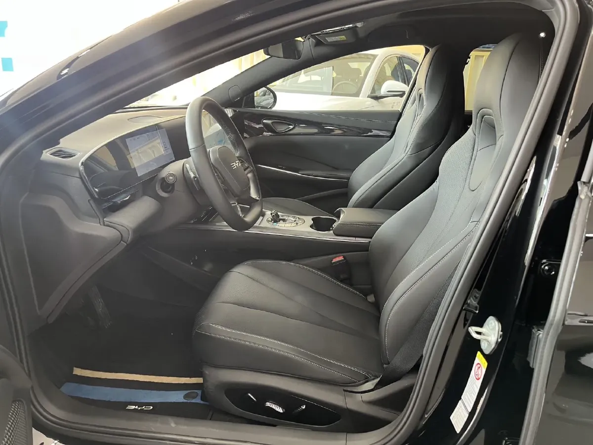 2025 BYD Seal BEV 80.64KWH,autocango,china used car exporter,china ev exporter,chinese used car exporter,chinese used ev exporter