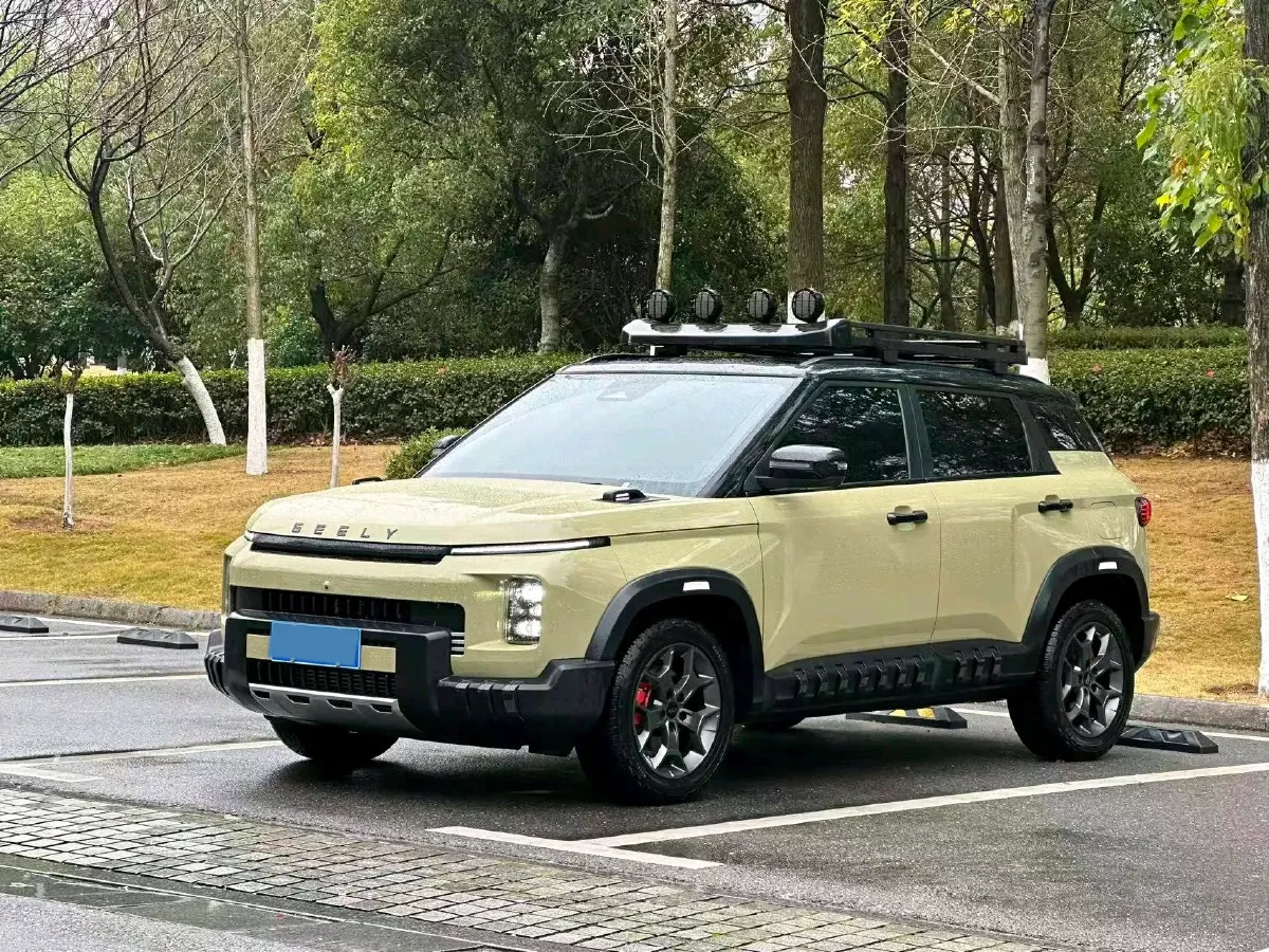 2025 Geely Cowboy 1.5T 181HP L4 7DCT,autocango,china used car exporter,china ev exporter,chinese used car exporter,chinese used ev exporter