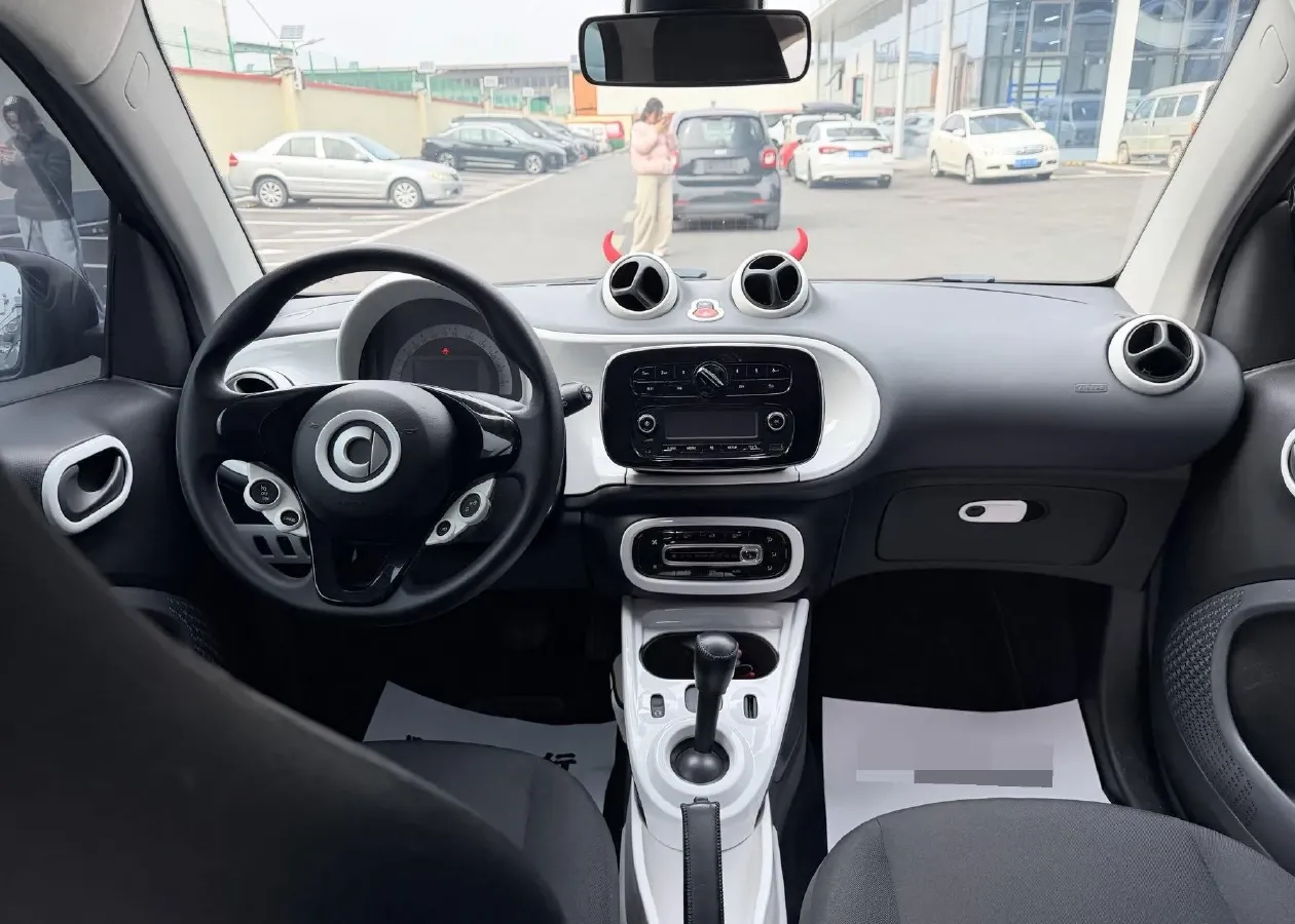 2018 HuangHai JiaoLong 2.4L 143HP L4 5AT,autocango,china used car exporter,china ev exporter,chinese used car exporter,chinese used ev exporter