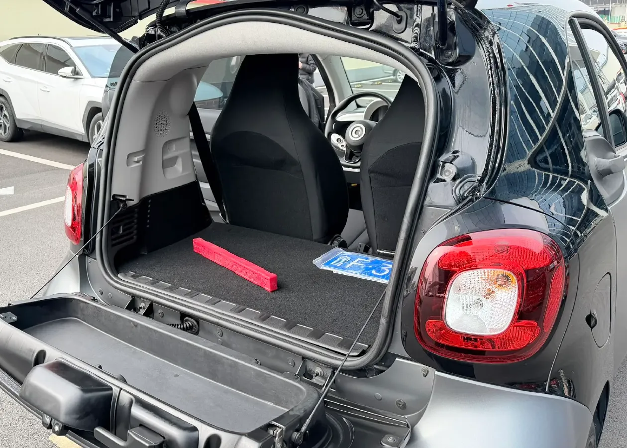 2018 HuangHai JiaoLong 2.4L 143HP L4 5AT,autocango,china used car exporter,china ev exporter,chinese used car exporter,chinese used ev exporter