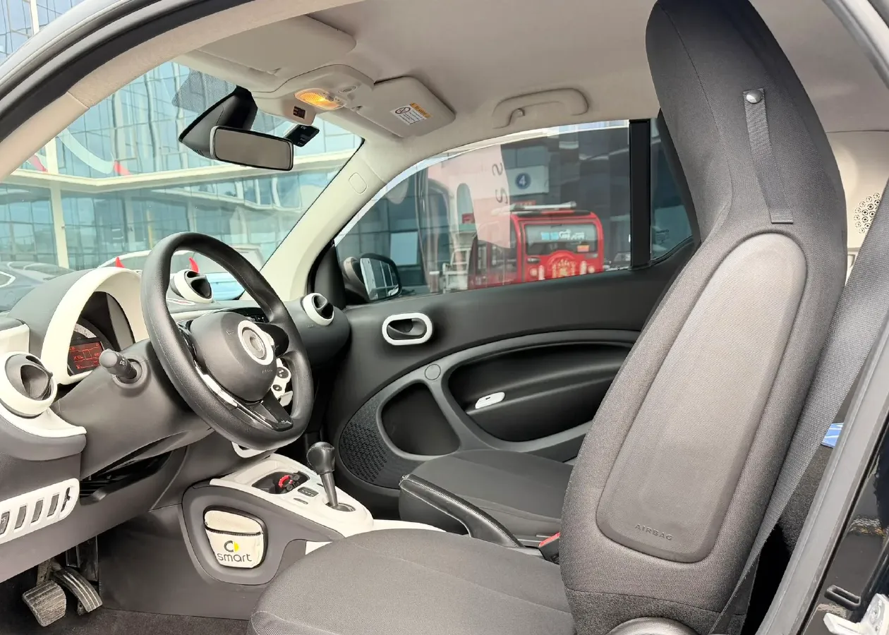 2018 HuangHai JiaoLong 2.4L 143HP L4 5AT,autocango,china used car exporter,china ev exporter,chinese used car exporter,chinese used ev exporter