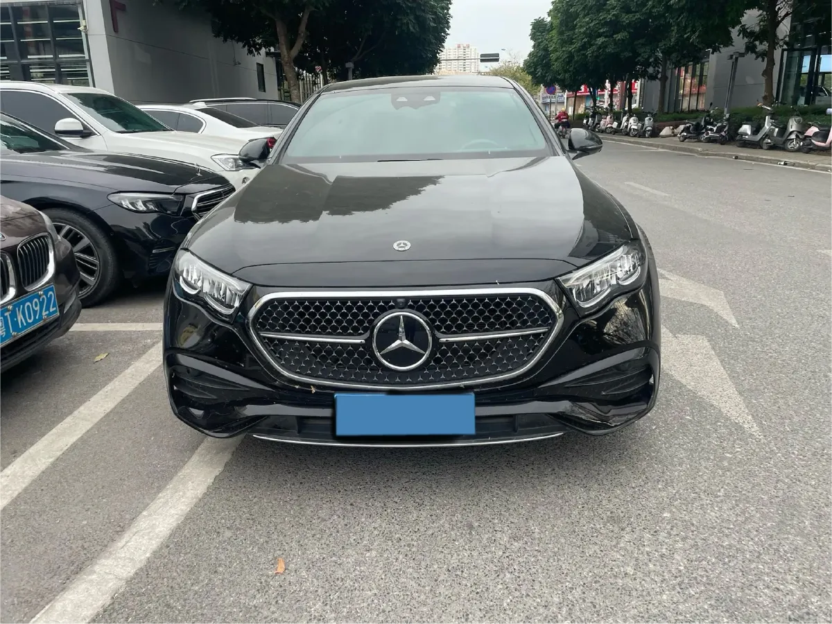 2024 Mercedes-Benz E Class 2.0T 258HP L4 9AT,autocango,china used car exporter,china ev exporter,chinese used car exporter,chinese used ev exporter