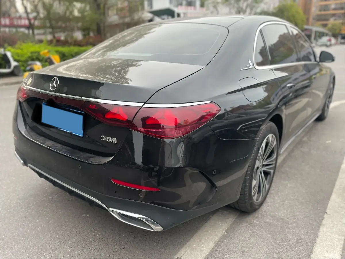 2024 Mercedes-Benz E Class 2.0T 258HP L4 9AT,autocango,china used car exporter,china ev exporter,chinese used car exporter,chinese used ev exporter