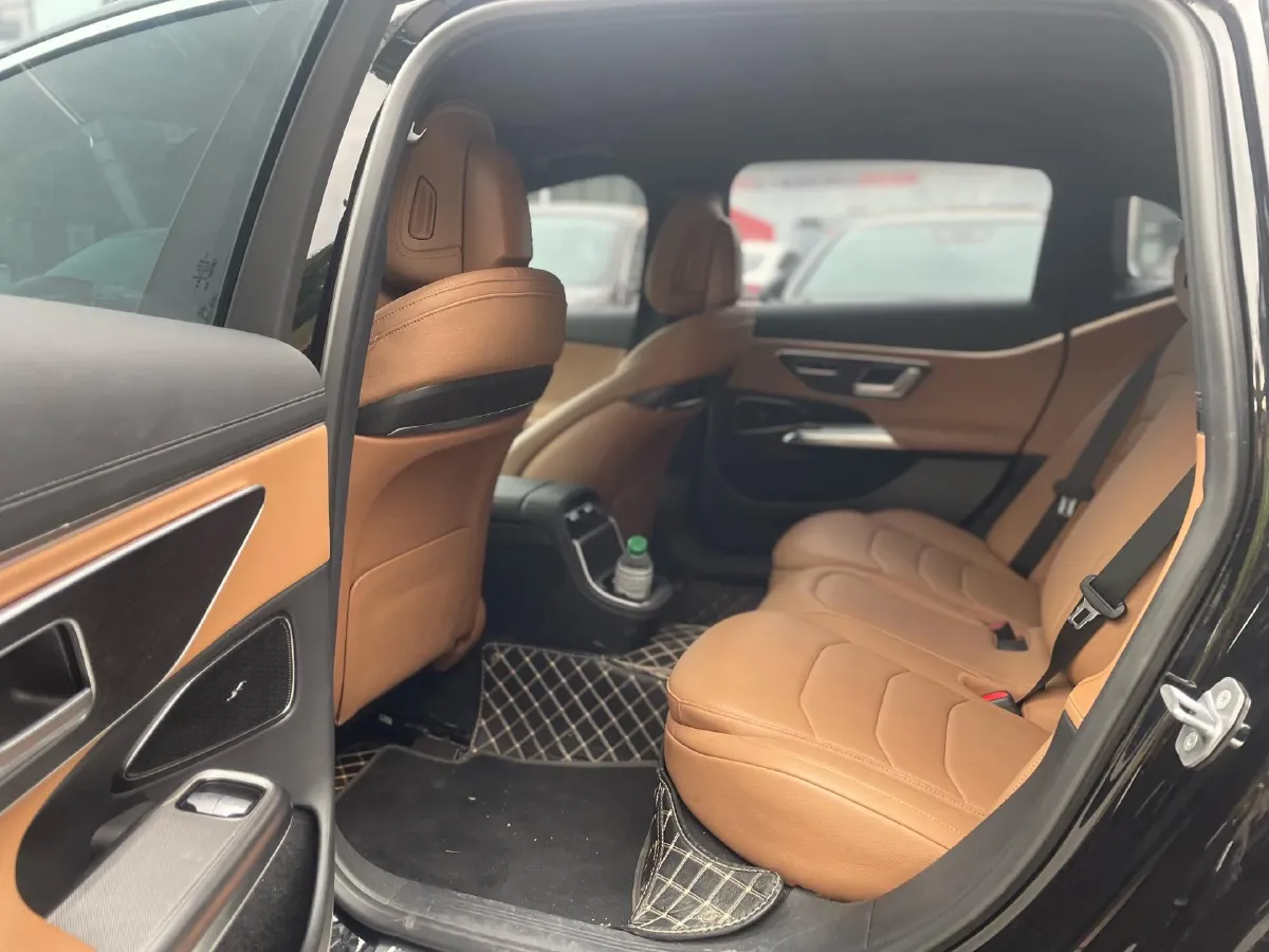 2024 Mercedes-Benz E Class 2.0T 258HP L4 9AT,autocango,china used car exporter,china ev exporter,chinese used car exporter,chinese used ev exporter