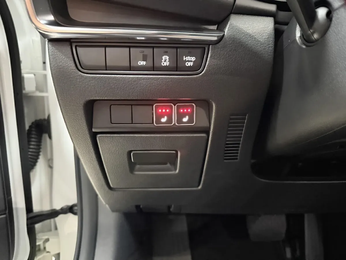 2021 Mazda 3 Axela 2.0L 158HP L4 6AT,autocango,china used car exporter,china ev exporter,chinese used car exporter,chinese used ev exporter