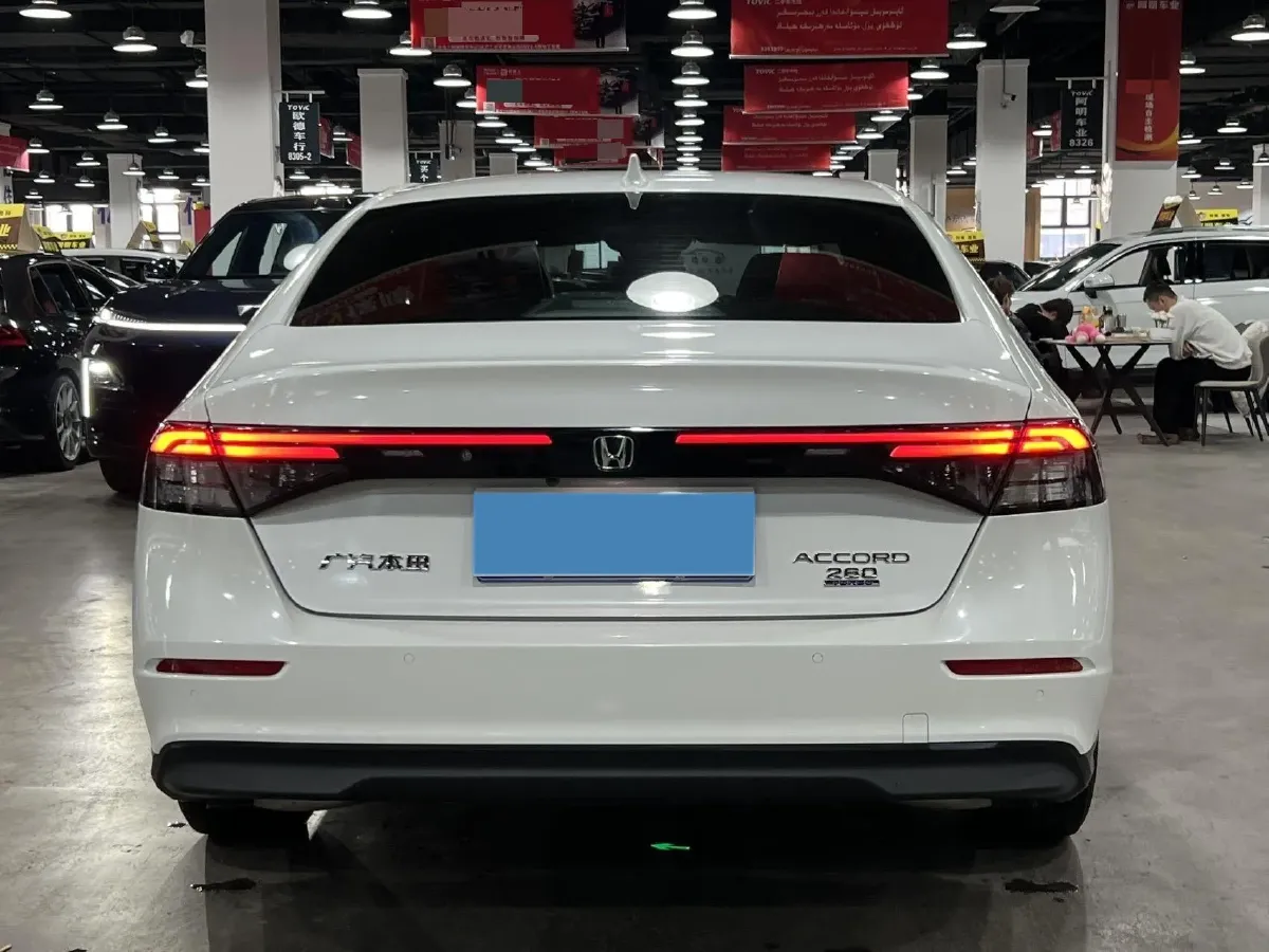 2023 Honda Accord 1.5T 192HP L4 CVT,autocango,china used car exporter,china ev exporter,chinese used car exporter,chinese used ev exporter