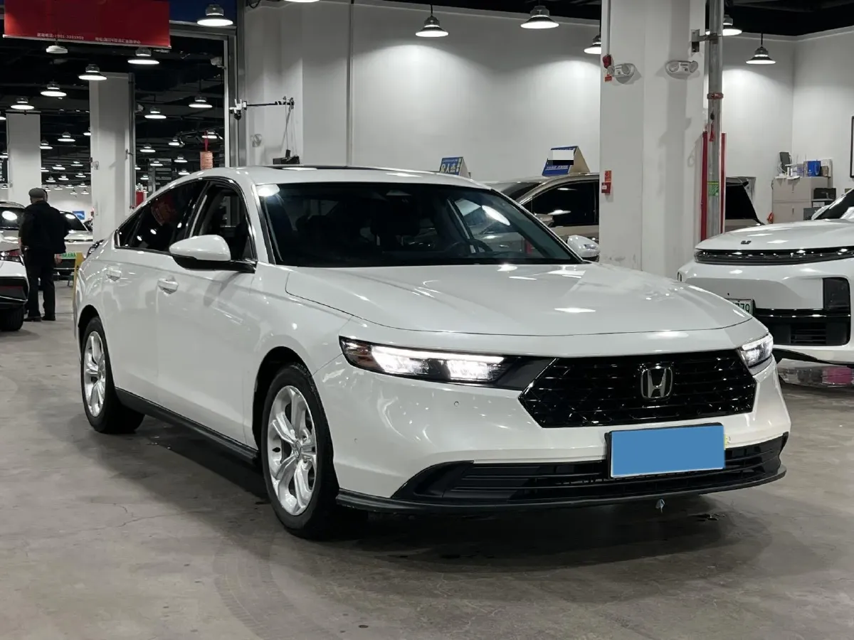 2023 Honda Accord 1.5T 192HP L4 CVT,autocango,china used car exporter,china ev exporter,chinese used car exporter,chinese used ev exporter