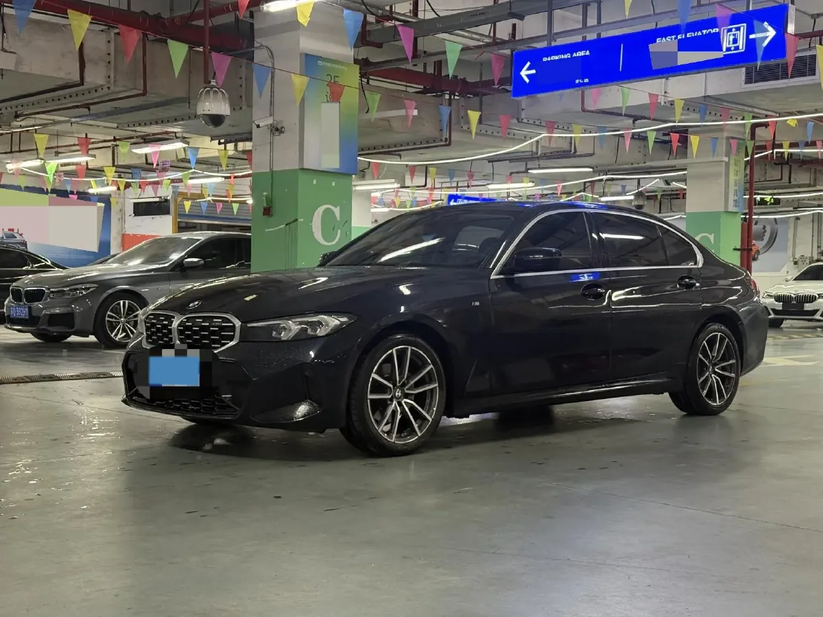 2023 BMW 3 Series 2.0T 184HP L4 8AT,autocango,china used car exporter,china ev exporter,chinese used car exporter,chinese used ev exporter