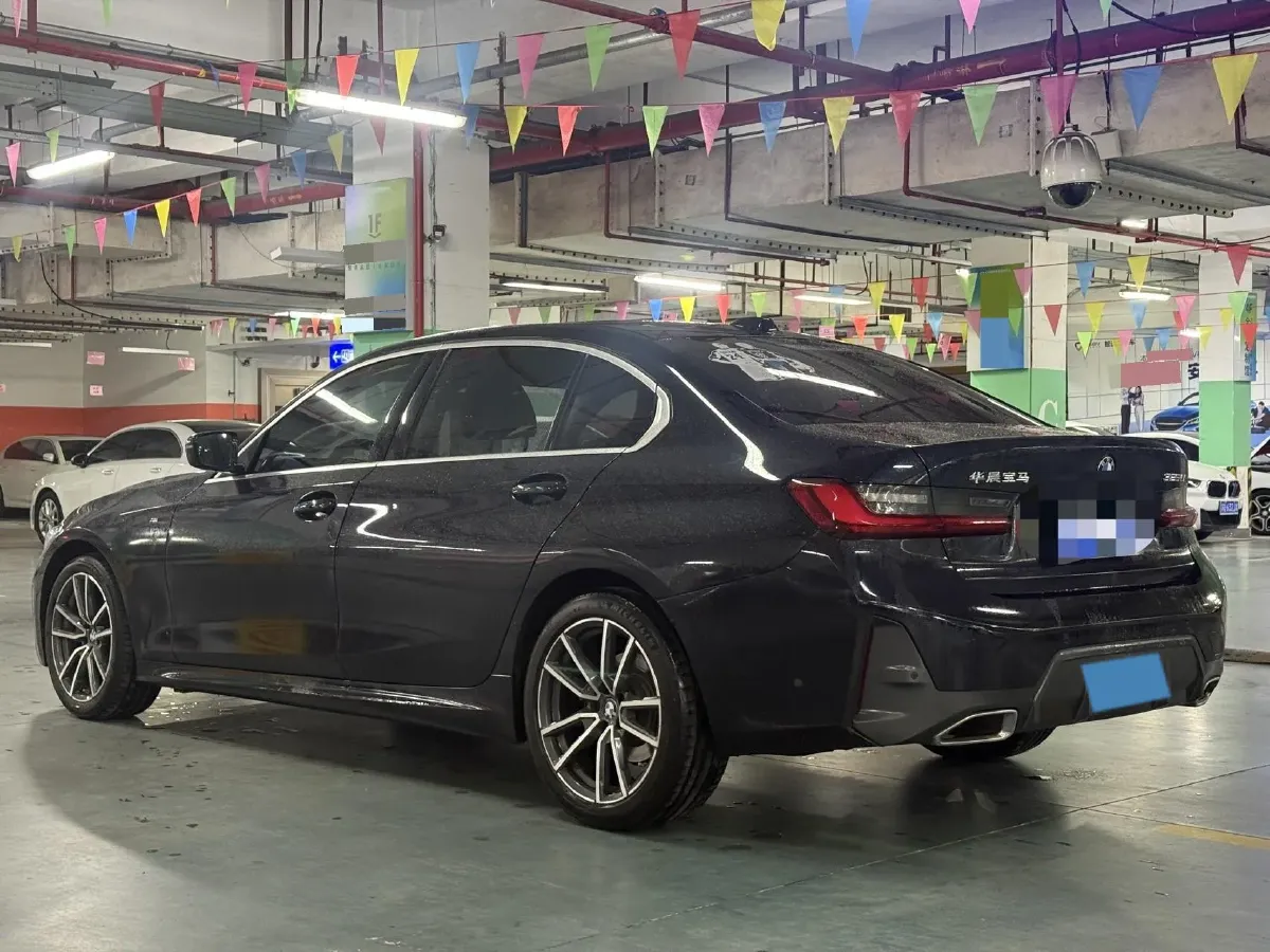 2023 BMW 3 Series 2.0T 184HP L4 8AT,autocango,china used car exporter,china ev exporter,chinese used car exporter,chinese used ev exporter