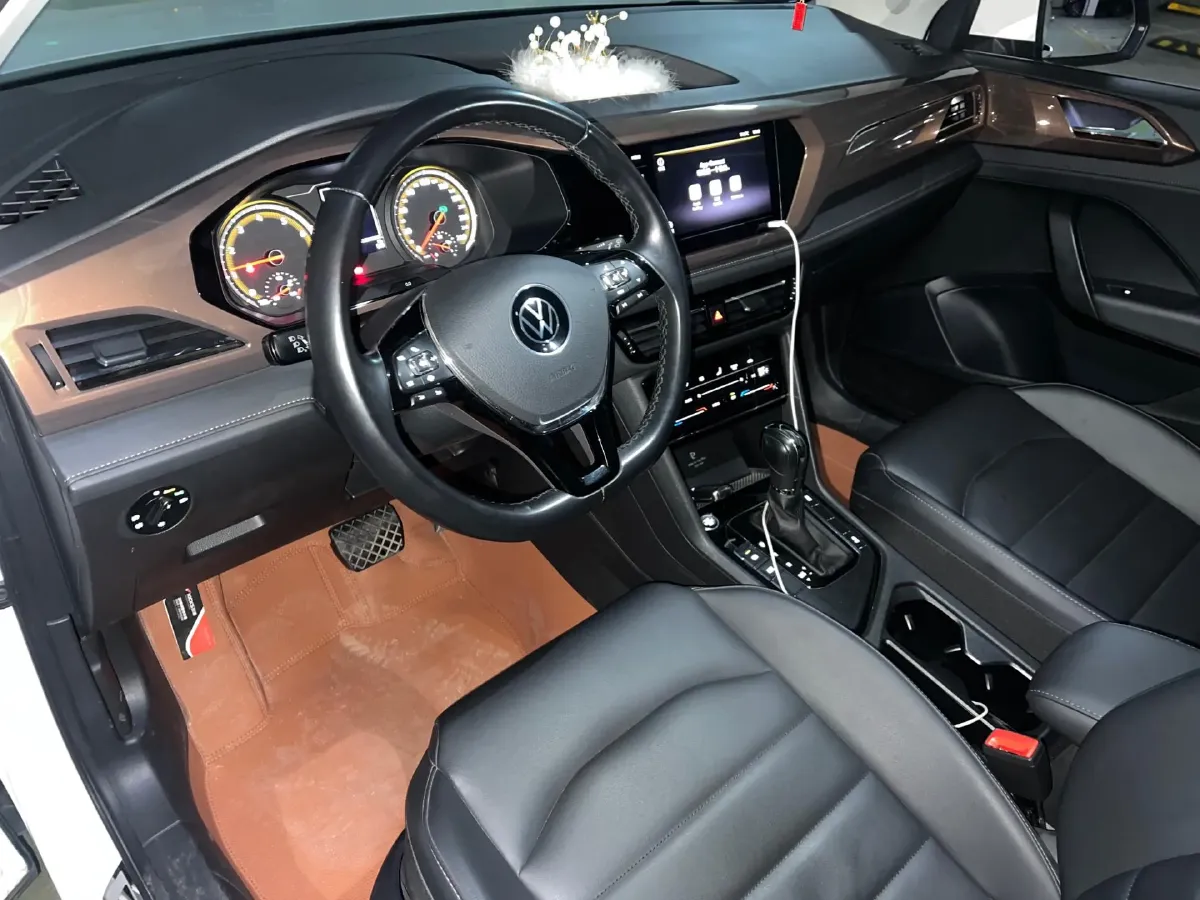 2021 Volkswagen Tharu 1.4T 150HP L4 7DCT,autocango,china used car exporter,china ev exporter,chinese used car exporter,chinese used ev exporter