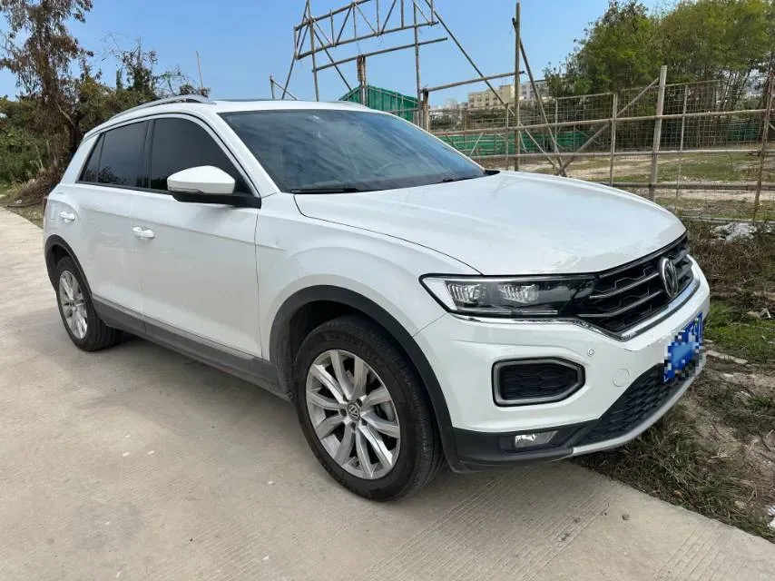 2019 Volkswagen T-Roc 1.4T 131HP L4 7DCT,autocango,china used car exporter,china ev exporter,chinese used car exporter,chinese used ev exporter