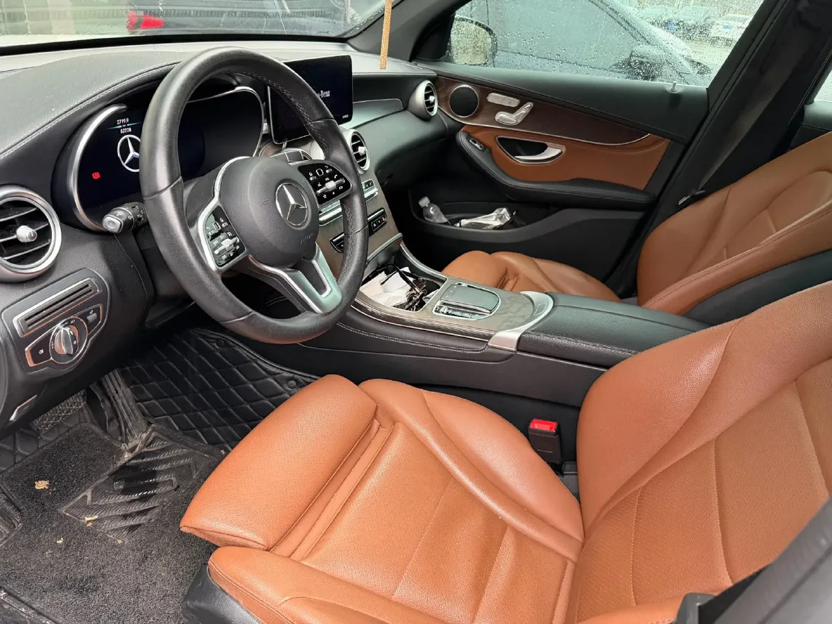 2020 Mercedes-Benz GLC Class 2.0T 197HP L4 9AT,autocango,china used car exporter,china ev exporter,chinese used car exporter,chinese used ev exporter