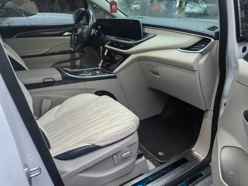 2023 Buick GL8 2.0T 237HP L4 9AT,autocango,china used car exporter,china ev exporter,chinese used car exporter,chinese used ev exporter