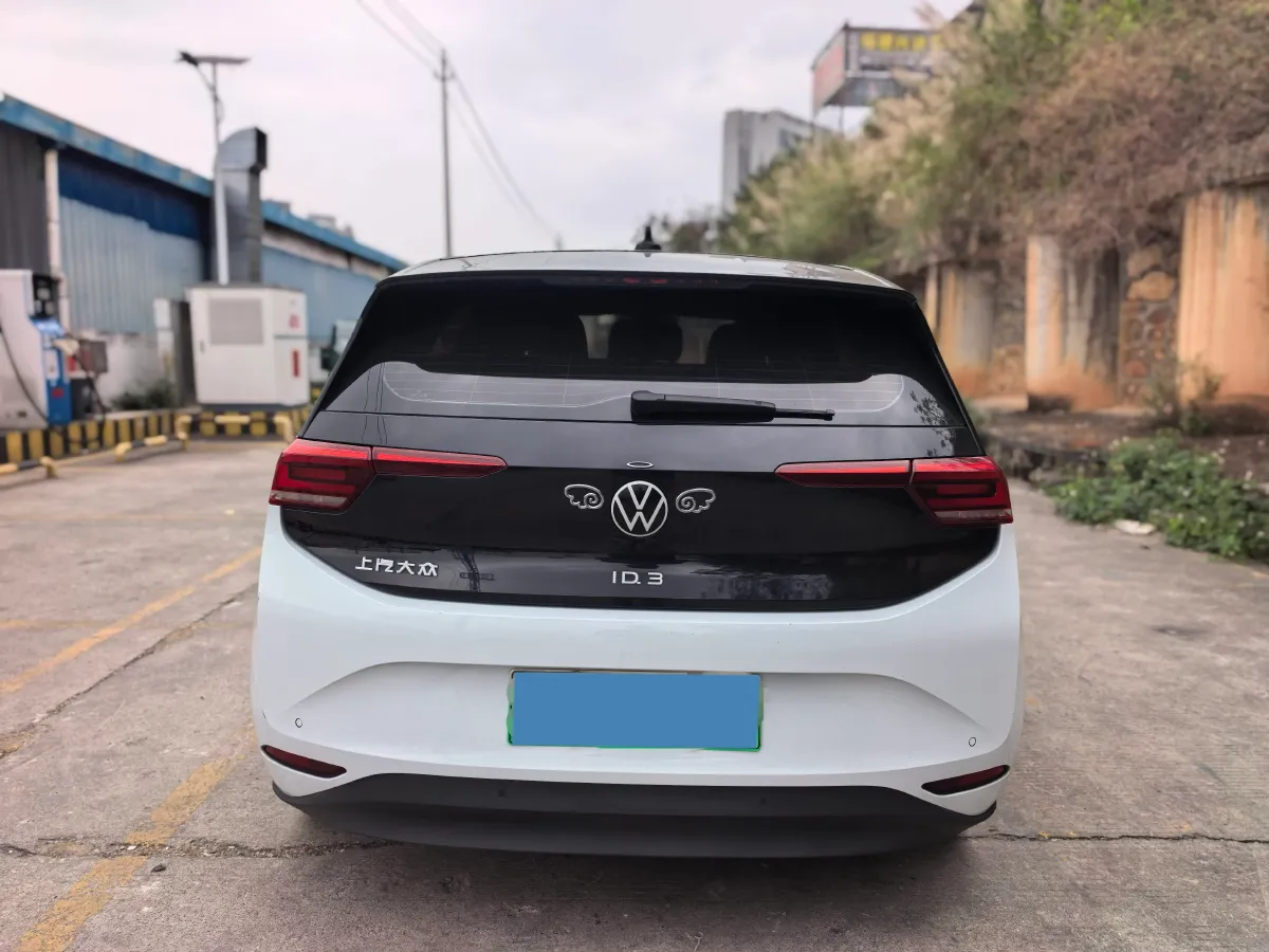 2022 Volkswagen ID.3 BEV 57.3KWH,autocango,china used car exporter,china ev exporter,chinese used car exporter,chinese used ev exporter